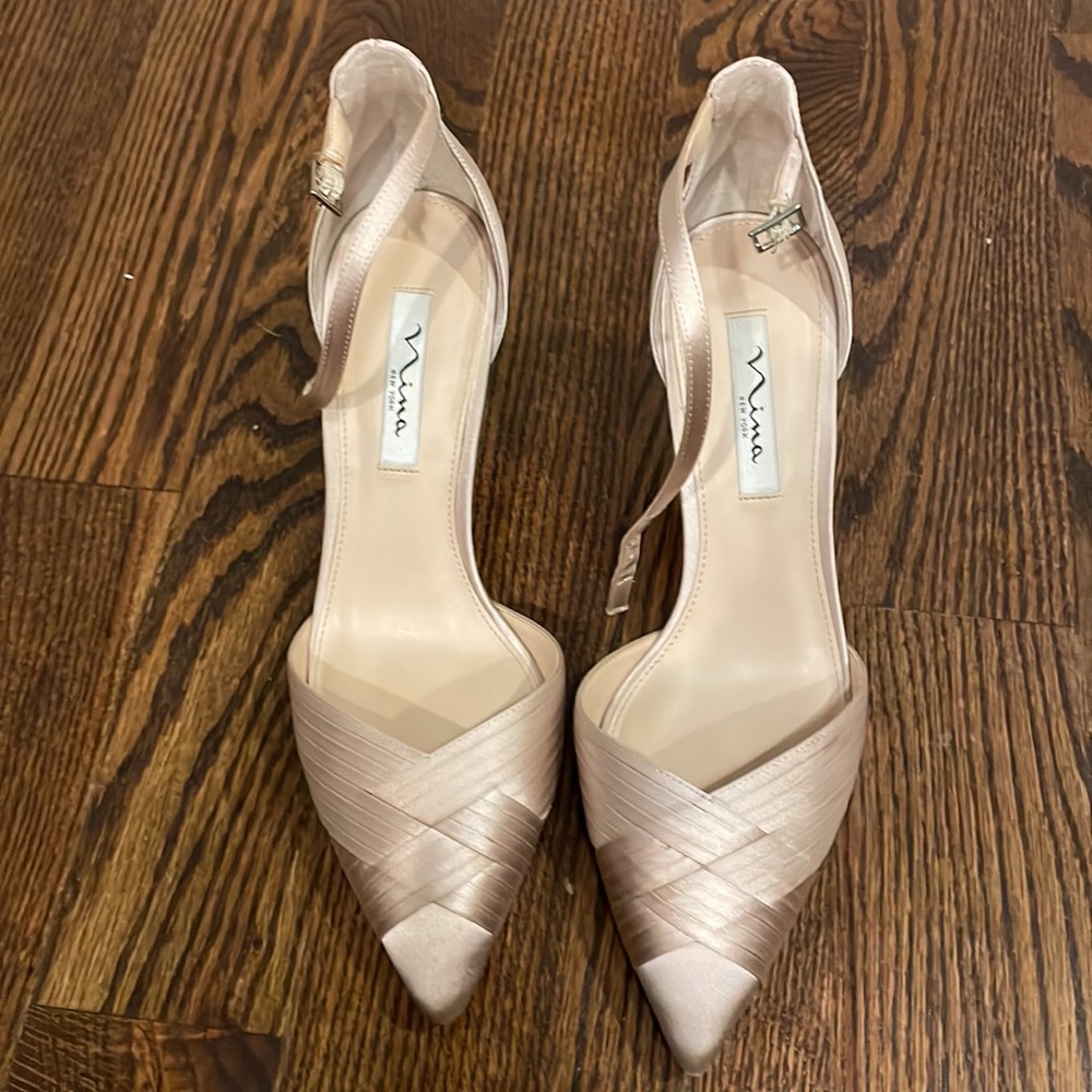 Beautiful low heel Nina shoes great for wedding dress size 10 - Picture 2 of 5